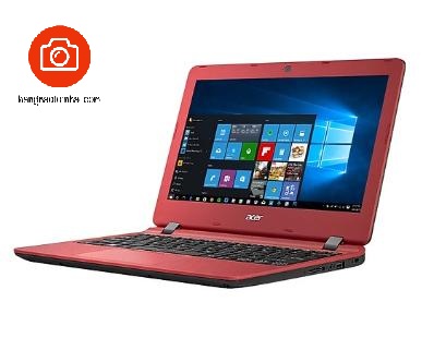 Laptop mini Acer Aspire ES1-132-C6U8